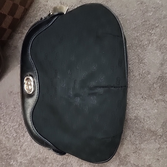 Gucci clutch black gold hardware - Picture 15 of 15